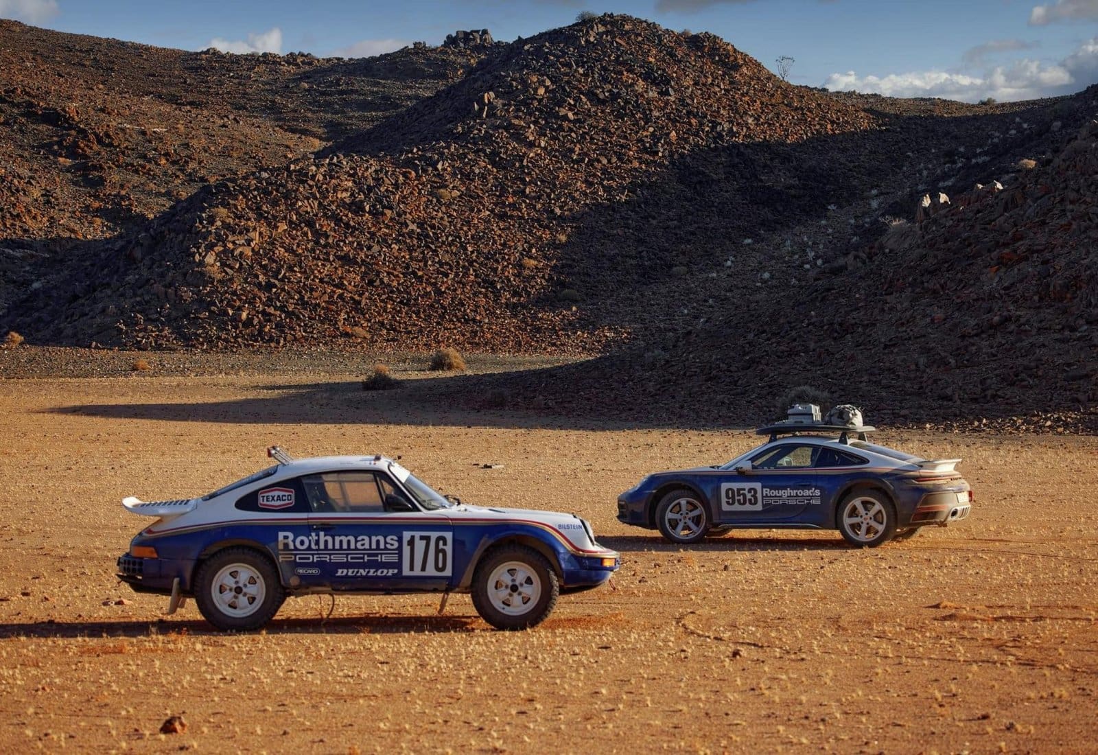Porsche 911 Carrera 3.2 4x4 Paris-Dakar & 911 Dakar